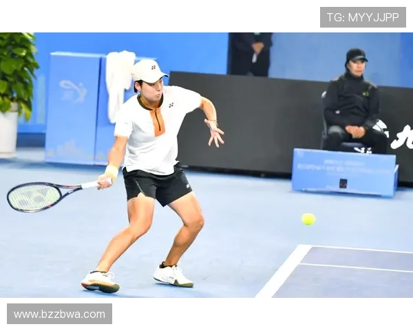 世界网球巡回赛进入白热化阶段 巨星对决引发全球关注