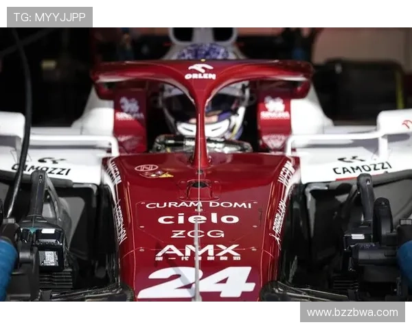 F1赛季揭幕战激战正酣 热门车手表现亮眼 技术创新引关注