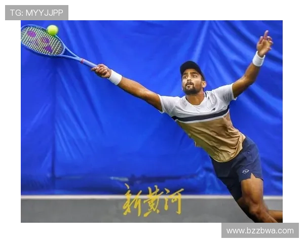 最新网球赛事回顾：男子单打冠军诞生 女子双打组合展现强大实力